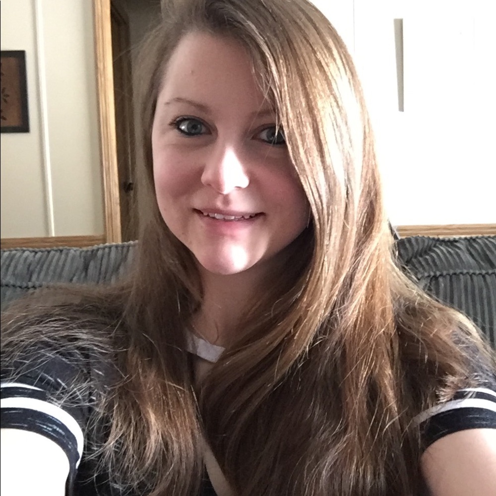 Meet your Posher, Christine